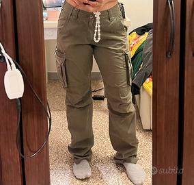 pantaloni cargo
