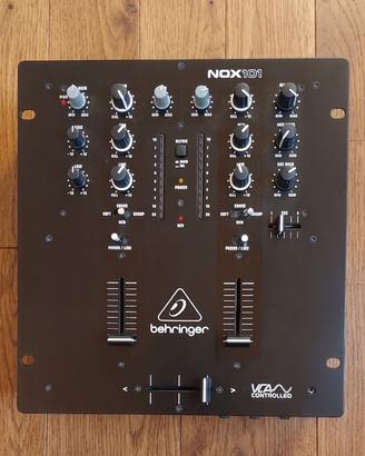 PRO MIXER BEHRINGER NOX101  DJ mixer audio