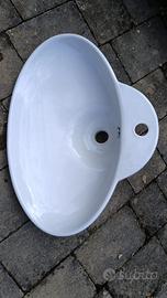 Lavabo sopra piano
