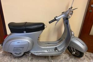 VESPA 50 L