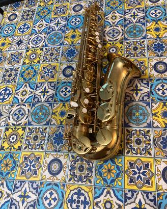 Sax GR  Sall. 700