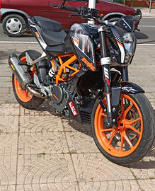 KTM Duke 390