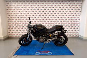 DUCATI Monster 696 Garantita e Finanziabile