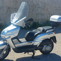 Scooter Yamaha xc300 versity 300