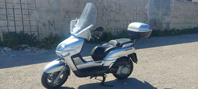 Scooter Yamaha xc300 versity 300
