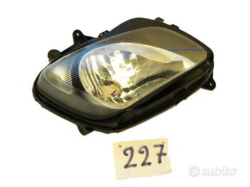 Faro anter. dx Suzuki Burgman 650 (n.227)
