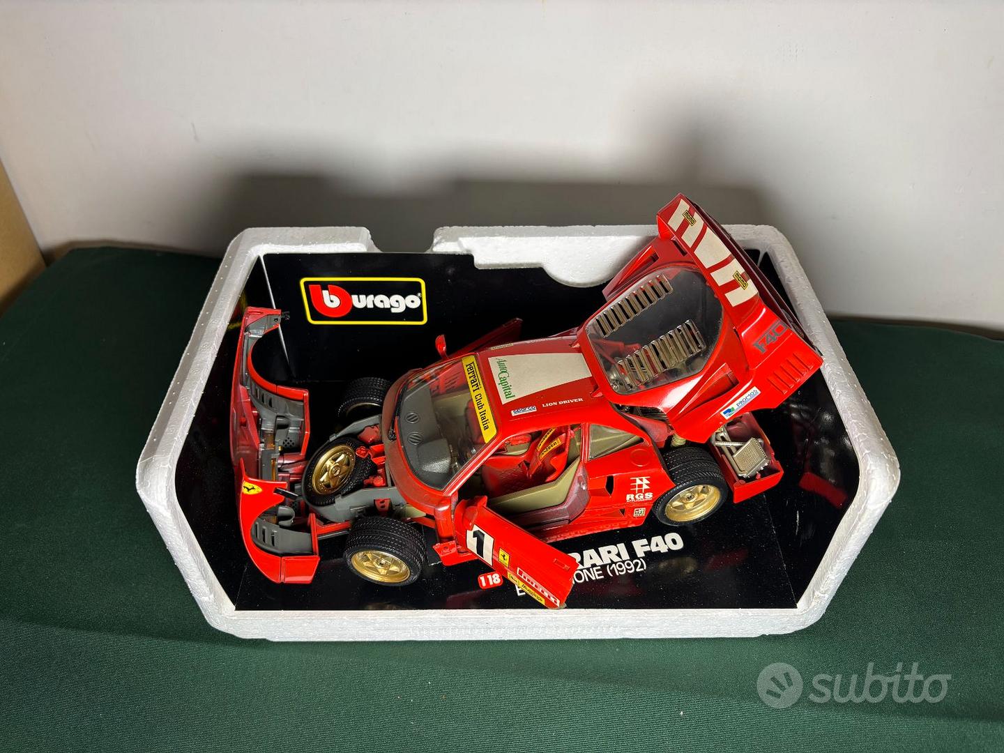 Ferrari F40 Evoluzione 1992 Rouge | Burago 1/18 | Maquette Voiture De Collection