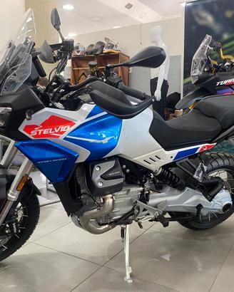 Moto Guzzi Stelvio Duecento Tributo - 2026