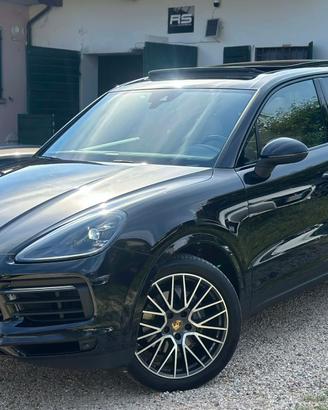 Porsche CAYENNE 3.0 V6 PANO BOSE KMCERT UNICOPR