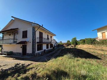 CASA SEMINDIPENDENTE A CARTOSIO