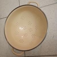 Scolapasta brand Moneta