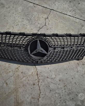 Griglia - Calandra Premium Per Mercedes CLA 2015