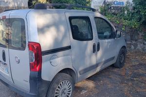 Fiat fiorino 1.300 M-jet 75cv 4 posti AUTOCARRO