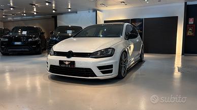 VOLKSWAGEN GOLF R 2.0 BENZINA 300CV - 2015