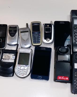 Cellulari vintage anni 90 startac motorola nokia