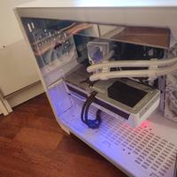 PC GAMING FASCIA ALTA RYZEN 7 7800X3D 5070 