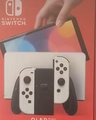 Nintendo Switch Oled + 2 giochi