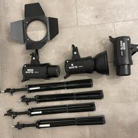 Set luci da studio Godox + treppiedi compatibili