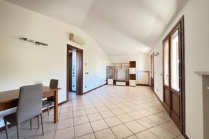 3 LOCALI A CURTATONE