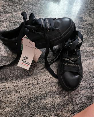 scarpe nuove