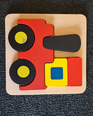 Puzzle in legno treno 2+