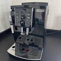 Macchina espresso DeLonghi