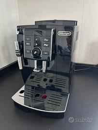 Macchina espresso DeLonghi