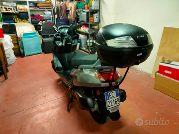 Kymco dink 200i