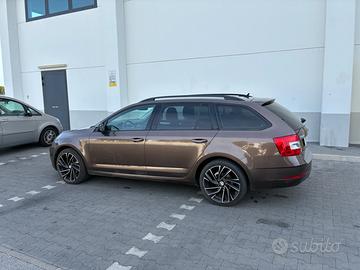 Skoda Octavia station wagon
