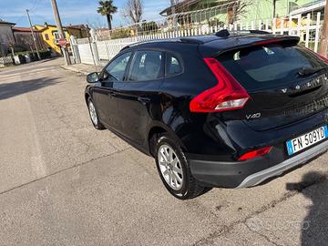 Volvo V40 D2 Geartronic R-design