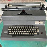 macchina da scrivere elettrica OLIVETTI anni '80