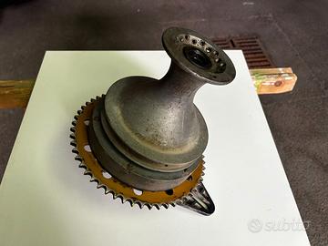 Mozzo posteriore SWM 125 cc
