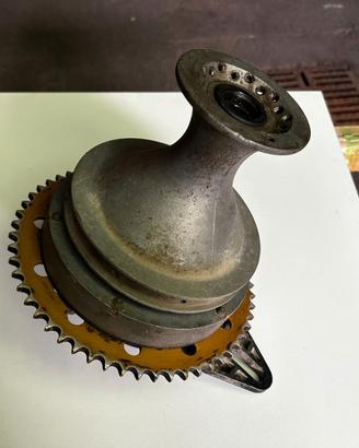Mozzo posteriore SWM 125 cc