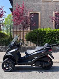 Piaggio Mp3 350 Sport
