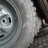 gomme con cerchione per Defender e Reng Rover