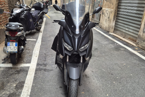 X max 300 iron max ABS