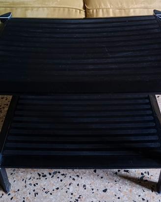 Tavolino in plastica leggera a due livelli