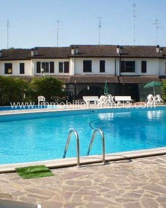 Casa a schiera