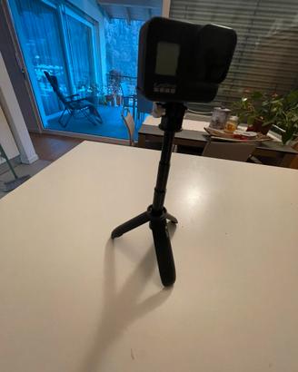 Go pro hero 8 con molti acessori