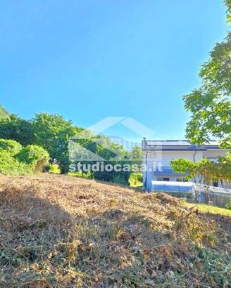 Terreno di 1600 m² a Rovereto