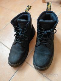 Scarponcini Dr. Martens scamosciati