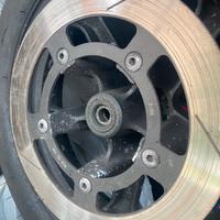 Cerchioni neri per Suzuki Burgman 400 con gomme