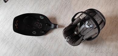 Cybex Cloud Z I-size + base Z Isofix