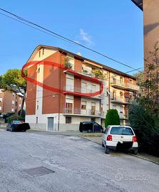 Appartamento mq 100 sito in jesi