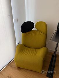 Poltrona Iconica Cassina "Wink" – Design Toshiyuki