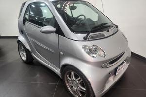 Smart ForTwo 700 coupé Brabus (55 kW)