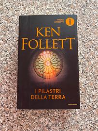 Libro “I pilastri della terra” di Ken Follett