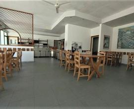 Locale commerciale in complesso turistico (sub 10)
