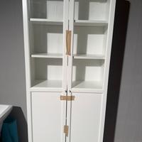 Libreria Ikea con ante