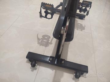 Bici da spinning come nuova